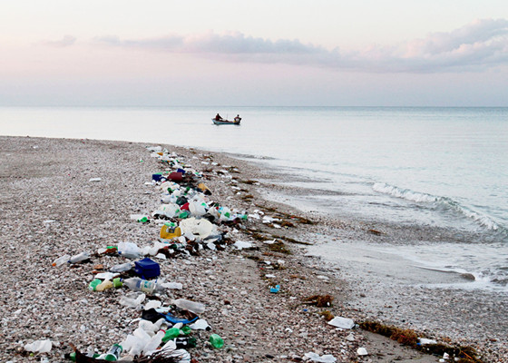 ocean foam waste