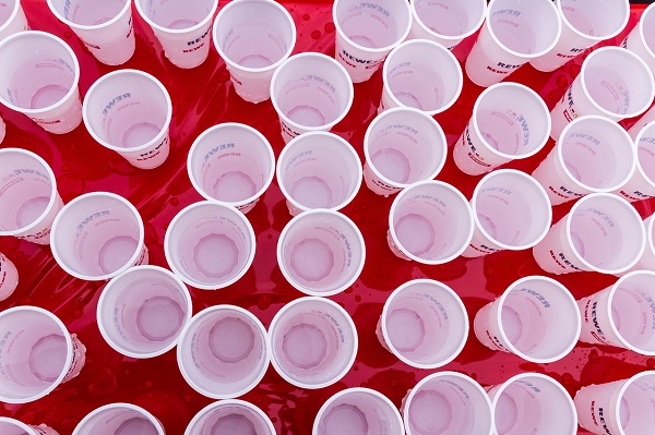 Drink cups with plastic liner